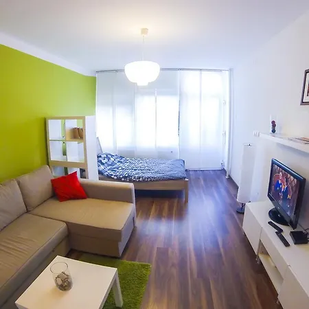 Studio Smarty Stozice * Ljubljana